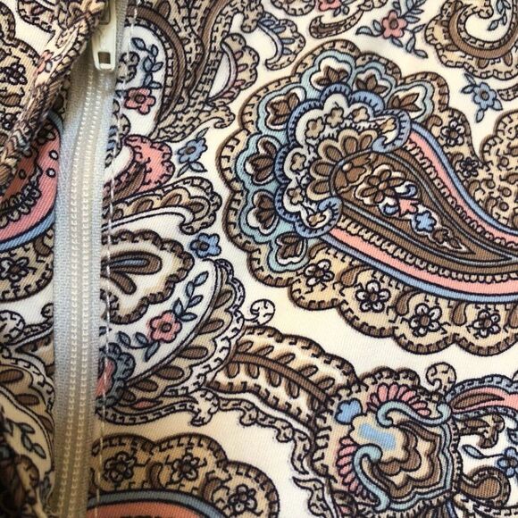 Talbots Women's Paisley Crop Pants Size 8 The Perfect Crop Zip Closure - Picture 8 of 10